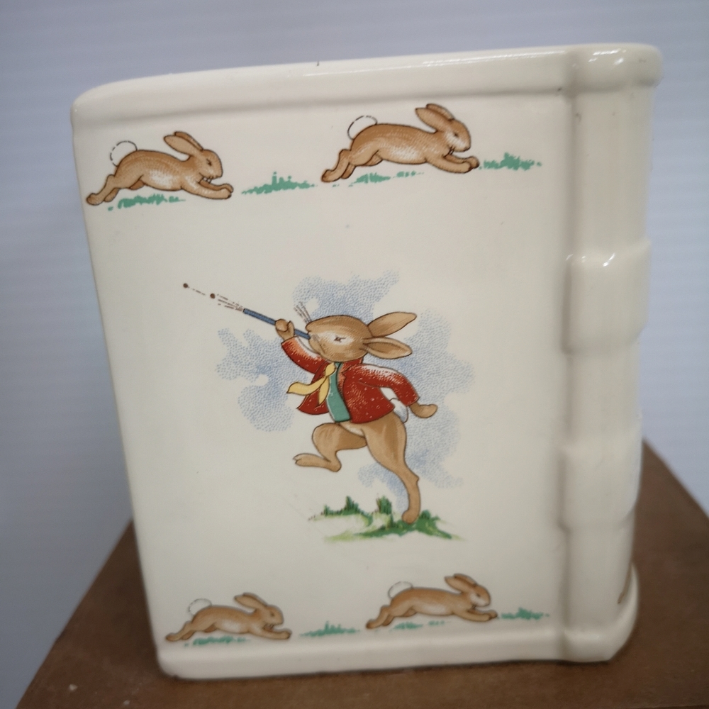 Bunnikins coin Bank Royal Doulton